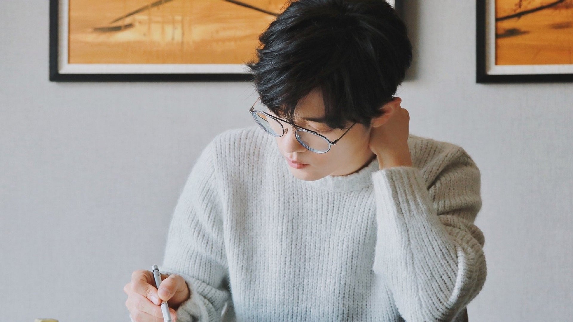 中国足球产业链环环相扣，共谋可持续发展战略，足球产业规模