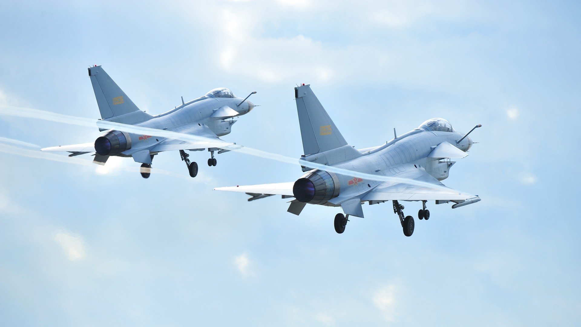 利物浦高压逼抢犀利,红军重燃争冠希望,利物浦高层