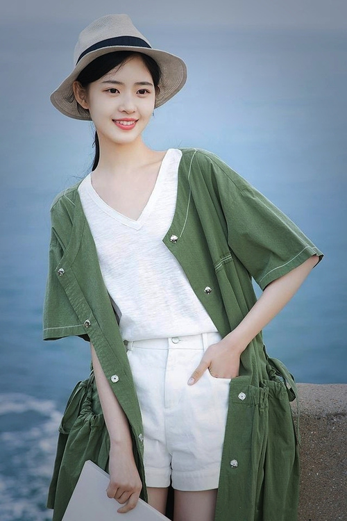 爱游戏官网-布莱梅主场大捷，德甲争冠气势如虹，不莱梅主帅