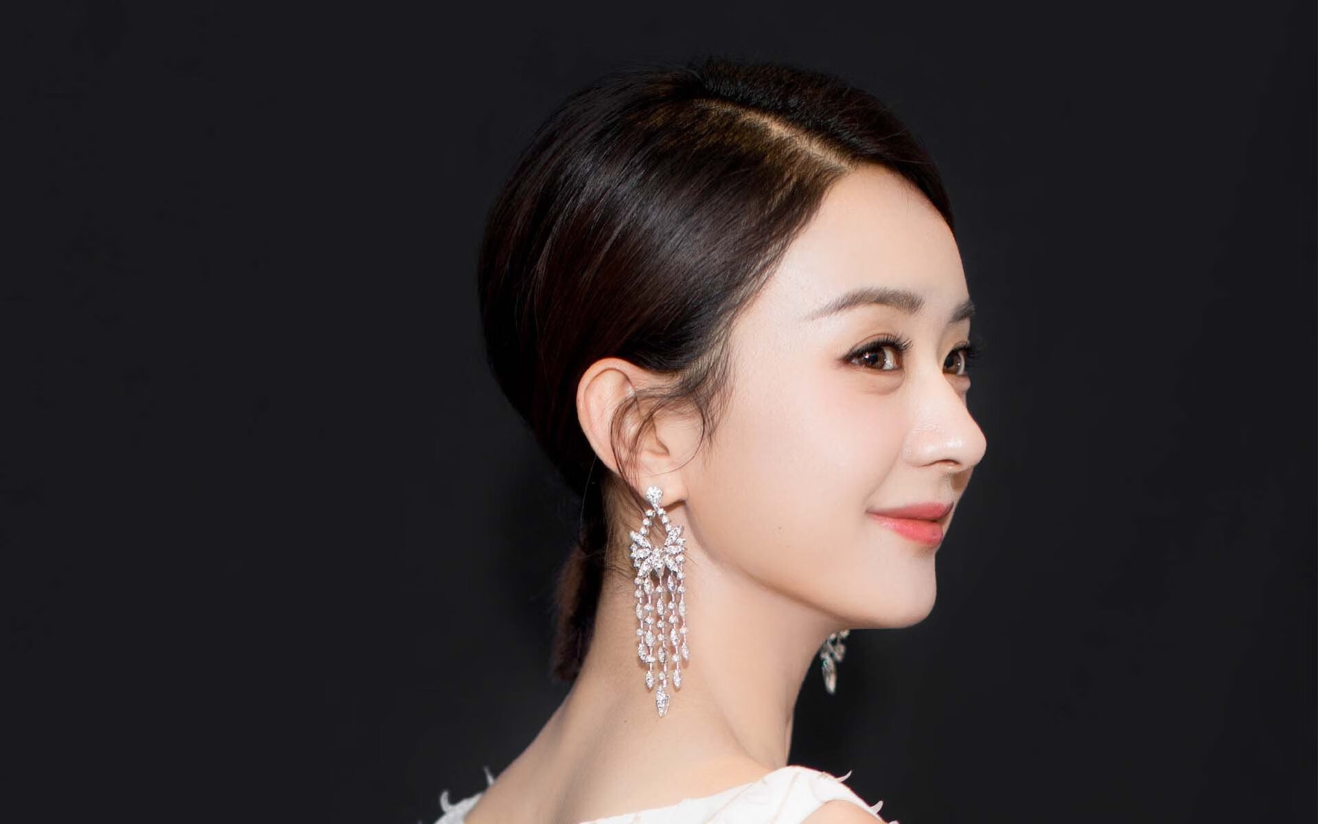 爱游戏平台-独行侠控卫东斯基复出后场暴走+，独行侠感谢国王不选东契奇