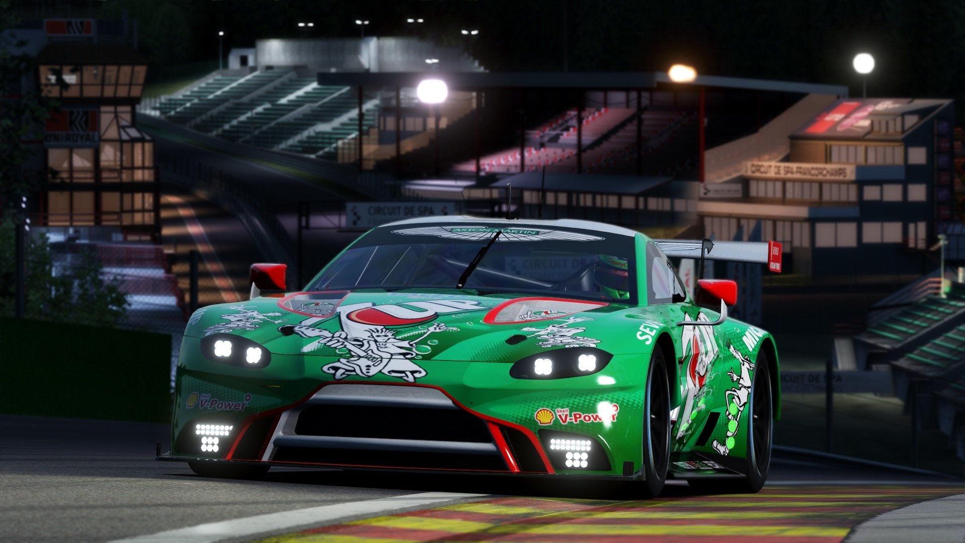 阿斯顿维拉主场3-2险胜布伦特福德，进攻端火力全开，阿斯顿维拉比赛