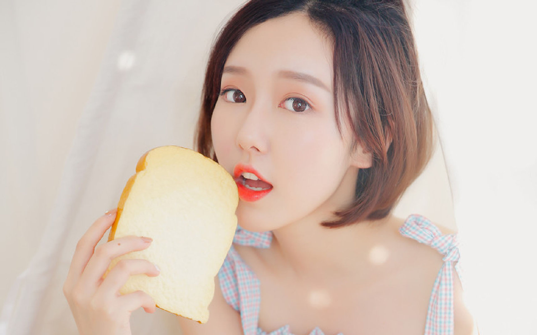 国际热身赛中国女足战平 球迷期待更好表现，国足热身赛战绩