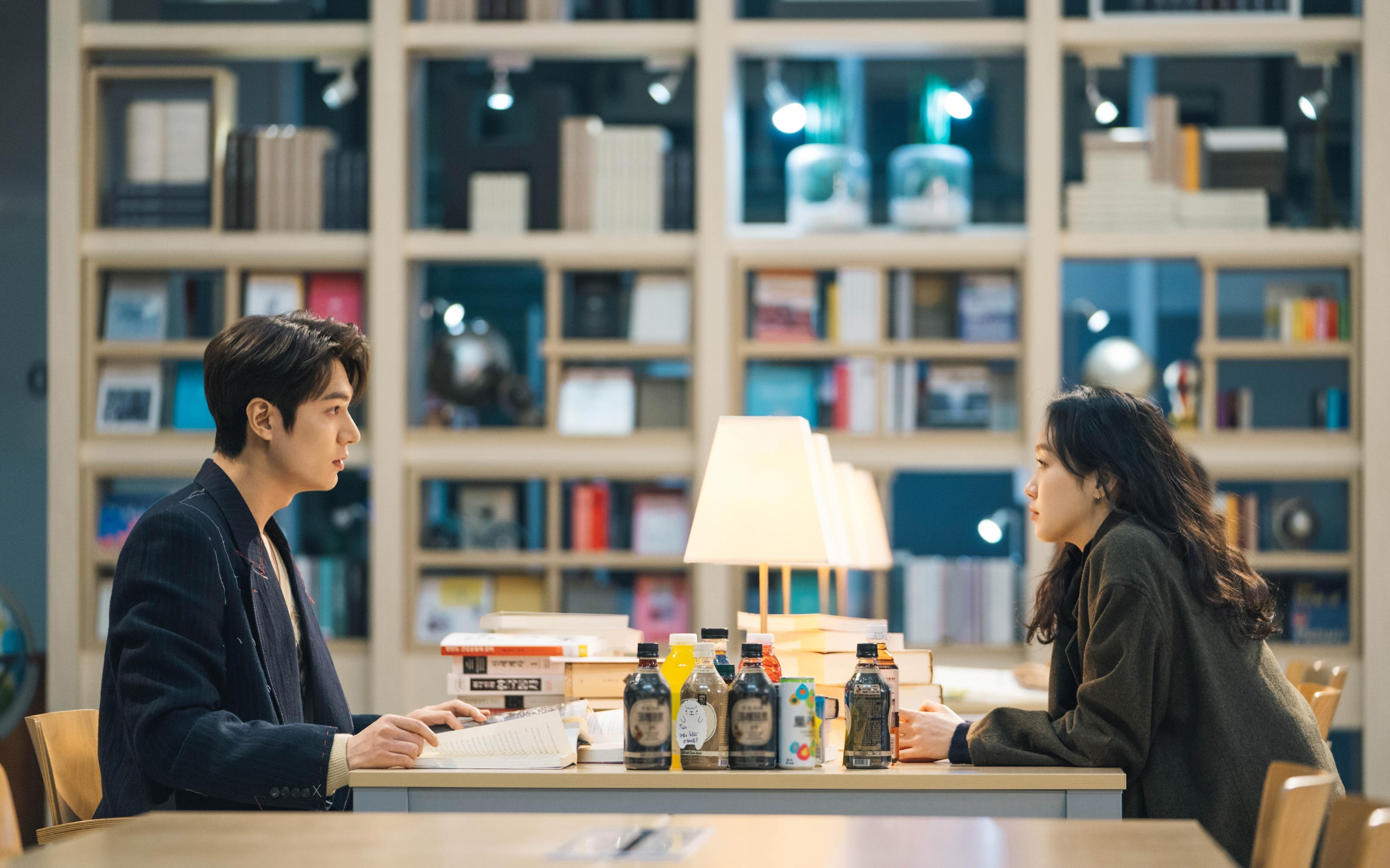 爱游戏体育官方网站-场馆座椅设计优化提升长时间观赛舒适度，体育场馆座椅品牌