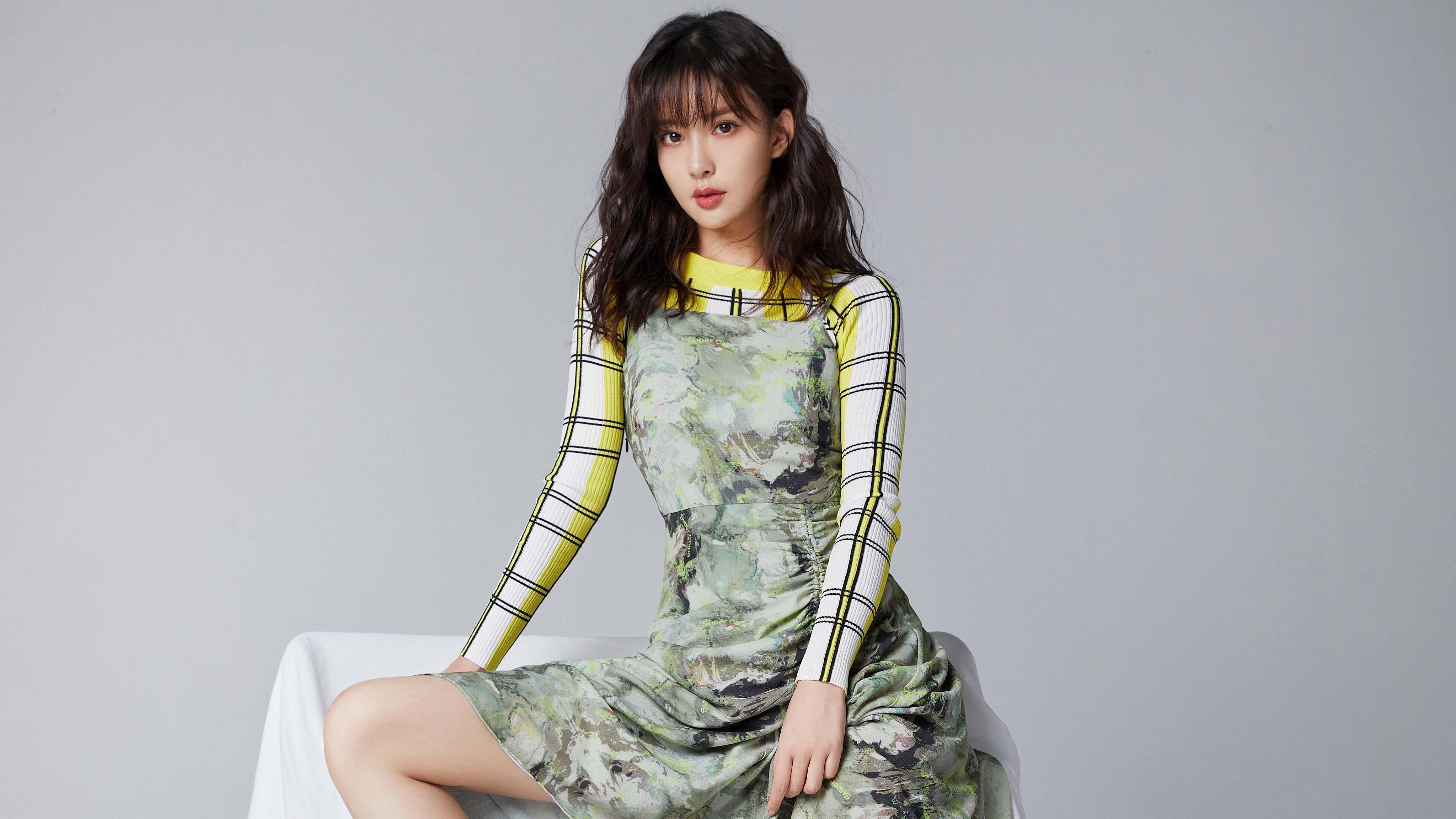 爱游戏-新兴足球国家在国际赛场崭露头角，格局逐步变化，新兴足球运动员