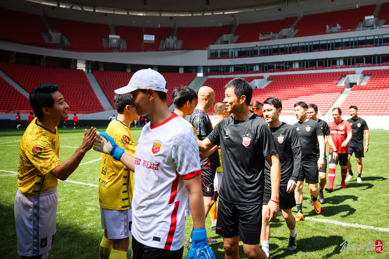 关于爱游戏APP：中超联赛球迷互动活动“足球嘉年华”火爆开启的信息