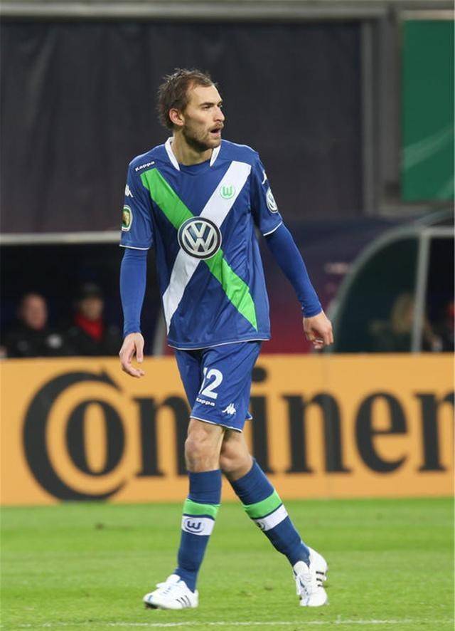 爱游戏体育：德甲沙尔克04的欧战表现与未来展望的简单介绍