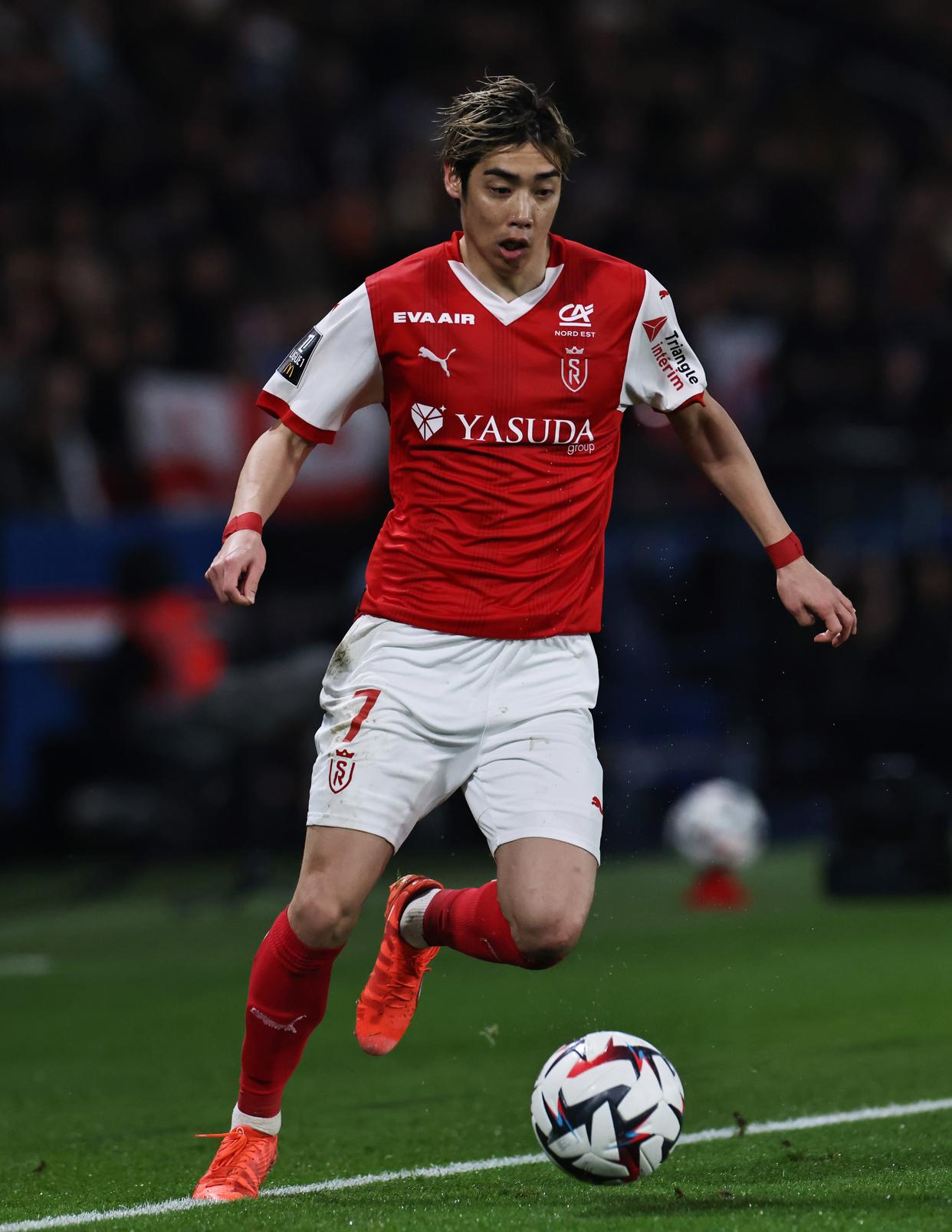 关于爱游戏体育:法甲的国际巨星：如何影响本土足球的信息